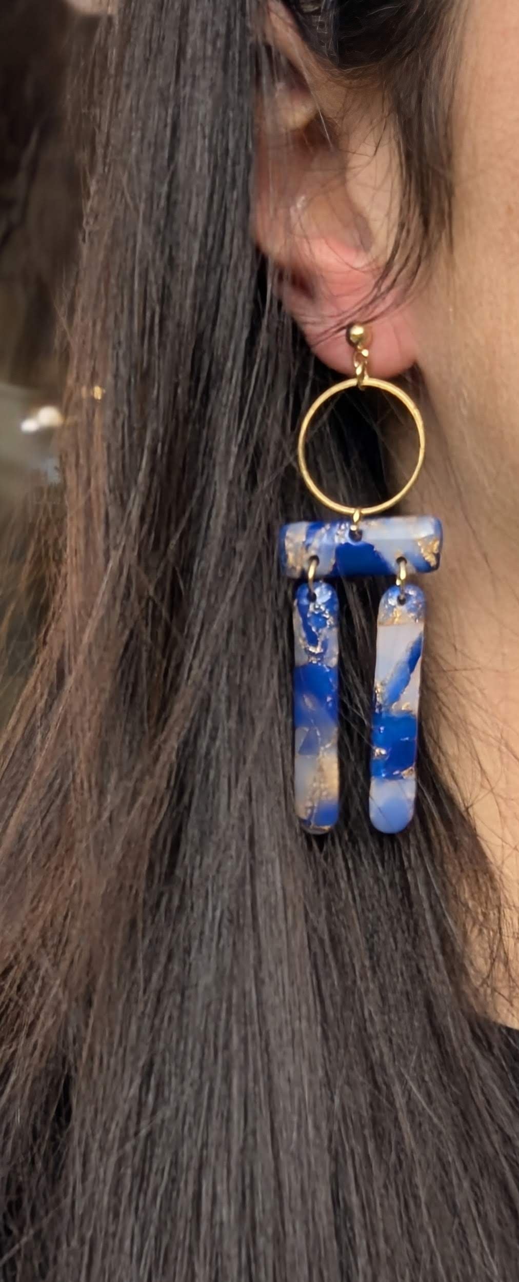 OLYMPEA | BOUCLES D'OREILLES EFFET LAPIS LAZULI