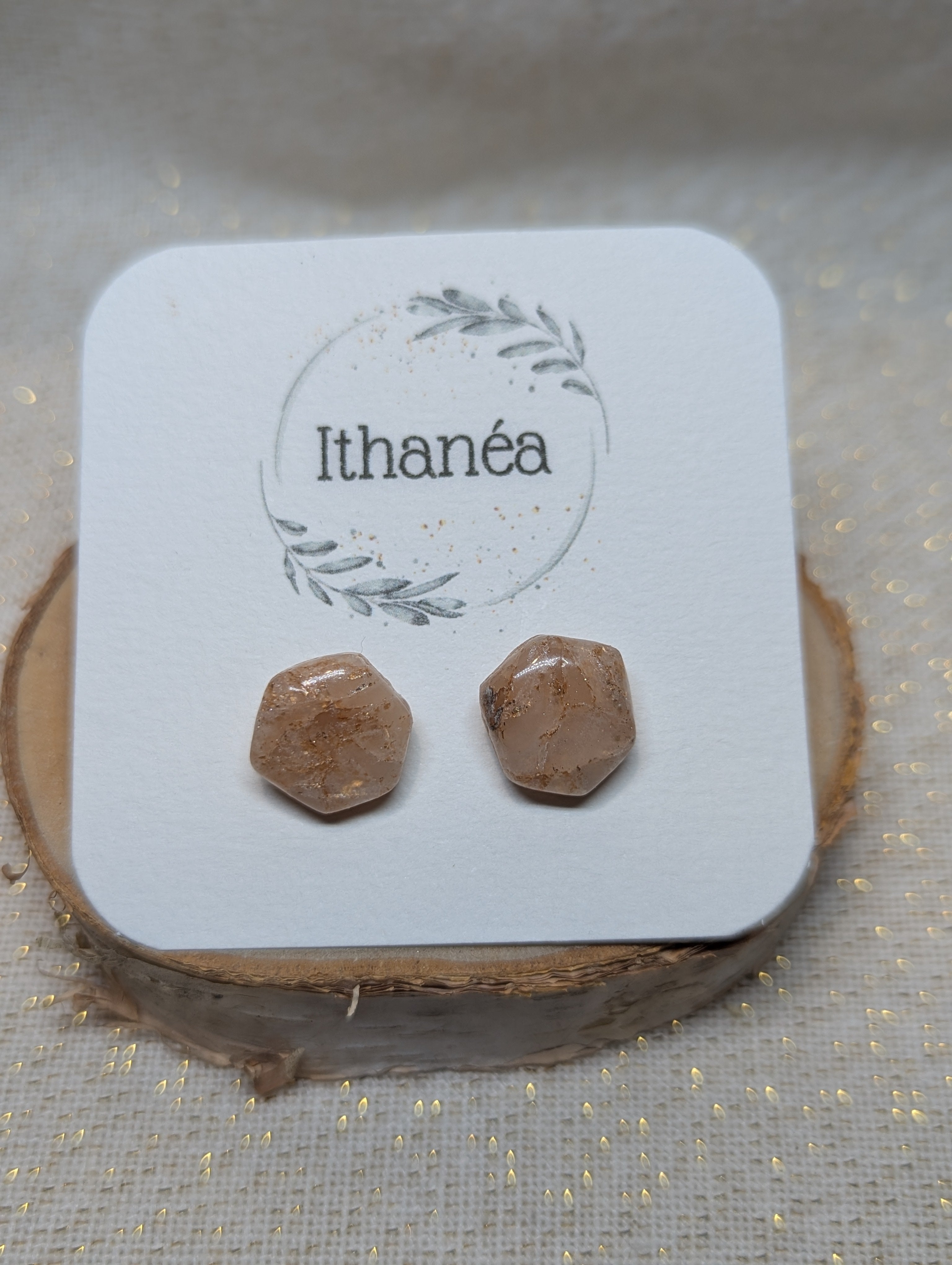 FRAGMENT · QUARTZ ROSE