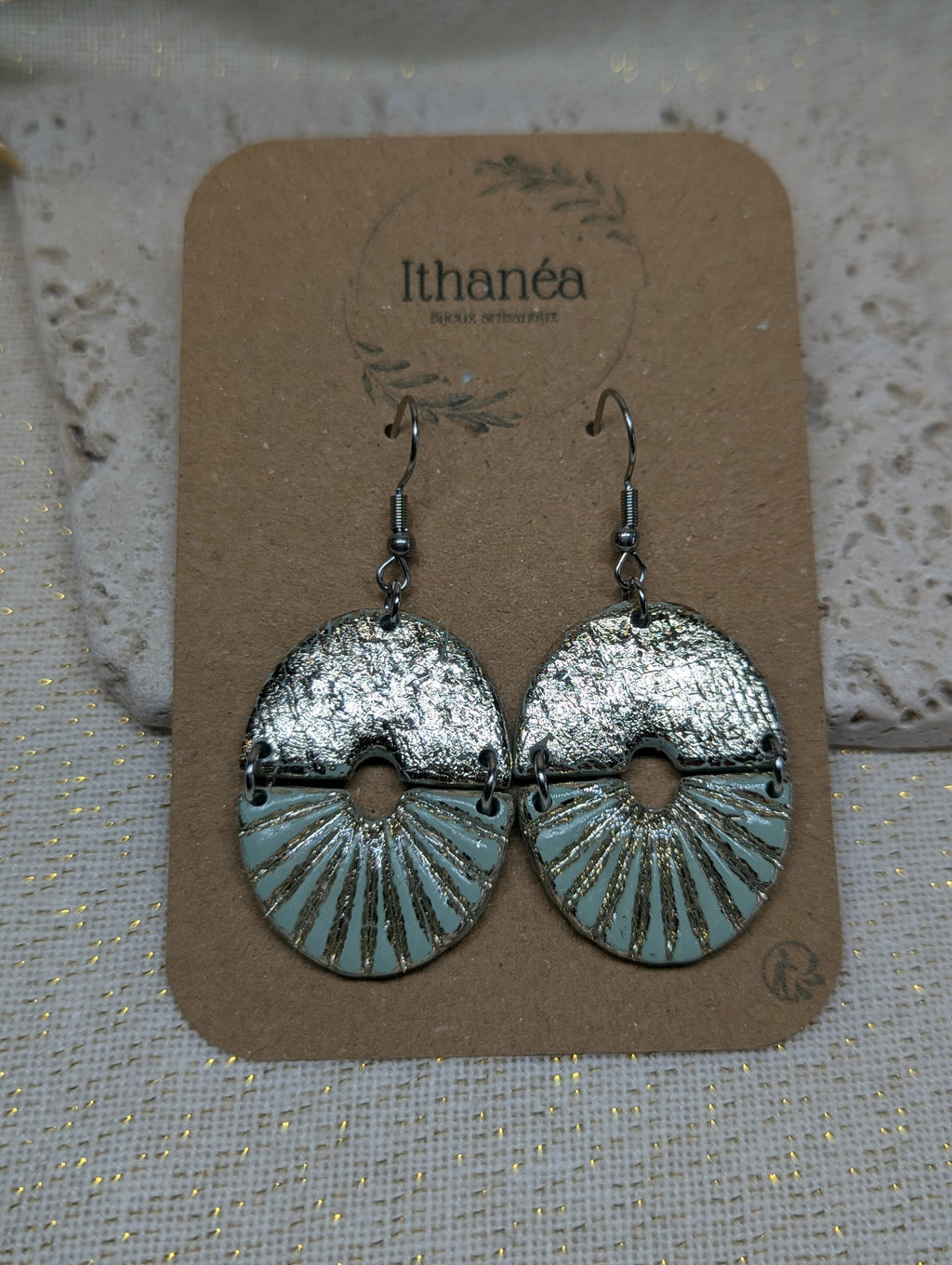 ITHANA | SAUGE ANTIQUE • ARGENTÉ